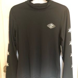 Billabong Rash Guard with tag (brand new)